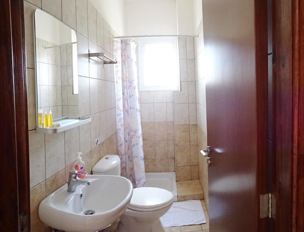Melpo Court Apartamento Geroskipou Exterior foto